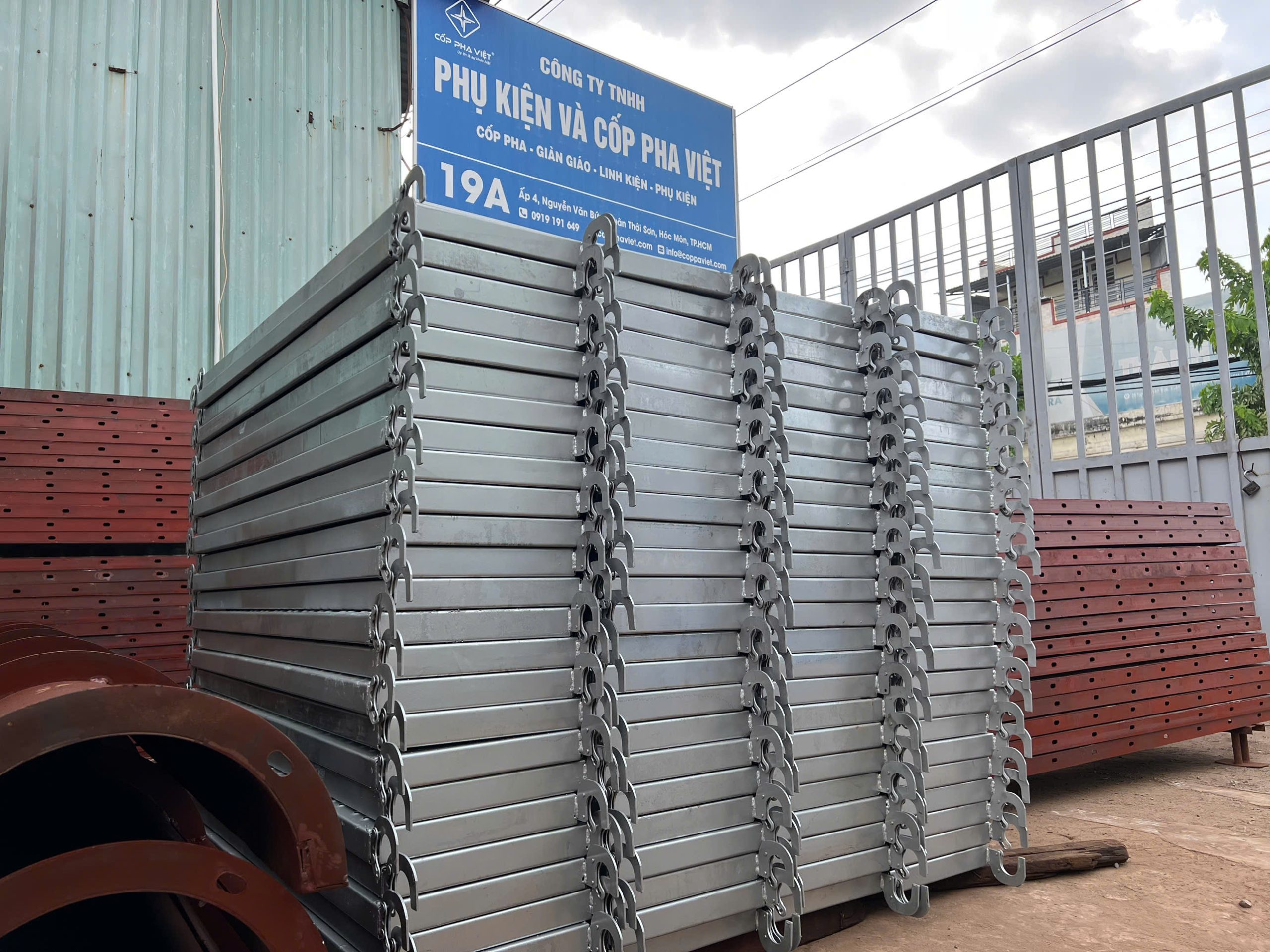 Mâm giàn giáo chịu tải tốt