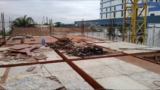 Giải pháp bảo quản cốp pha sau khi tháo dỡ kéo dài tuổi thọ