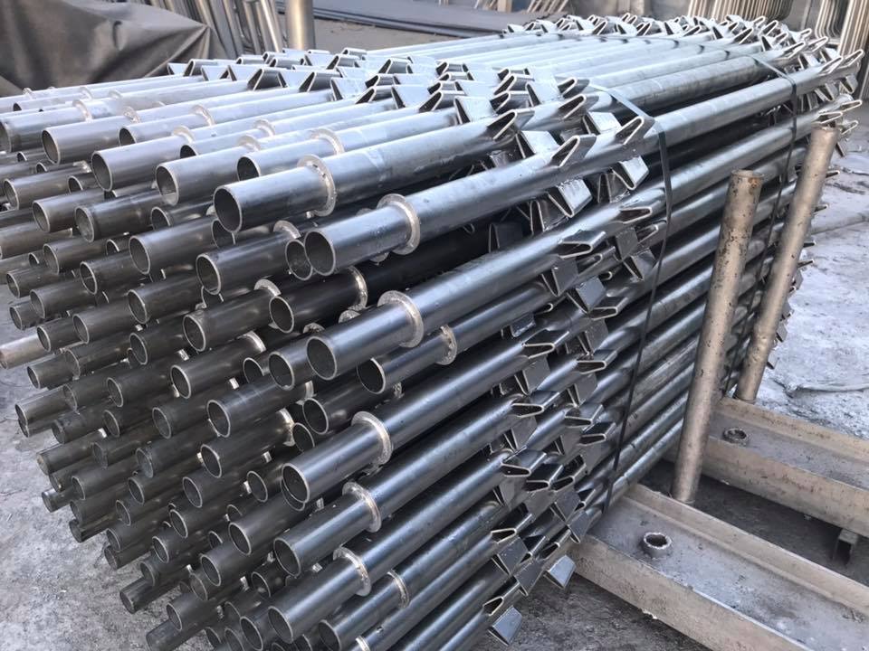 Giới thiệu về giàn giáo nêm và tầm quan trọng trong xây dựng