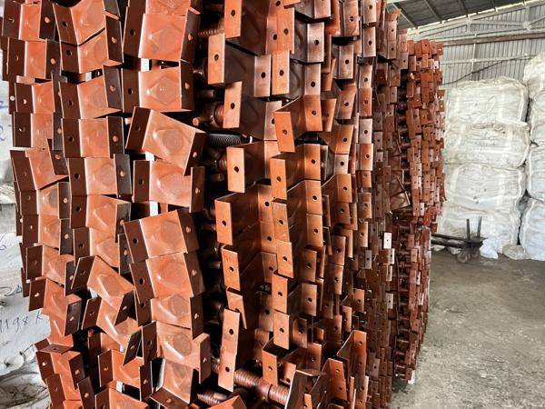 Tối Ưu An Toàn Lao Động Khi Bảo Dưỡng Kích Tăng