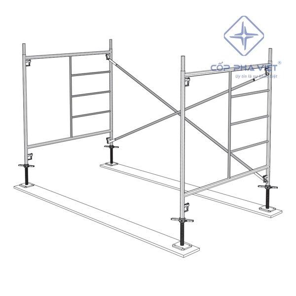 Bước 3 Lắp Đặt Khung Thứ Hai và Cây Chéo Đầu Tiên