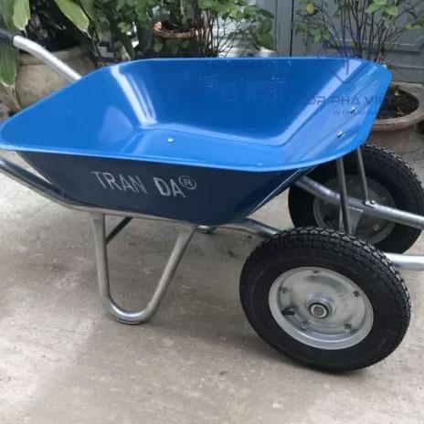 So Sánh Xe Rùa Thùng Nhựa Và Xe Rùa Thùng Tôn - Lựa Chọn Bền Bỉ Hiệu Quả Cho Công Việc so sánh xe rùa thùng nhựa và xe rùa thùng tôn - Lựa chọn bền bỉ cùng hiệu quả vận chuyển tối ưu